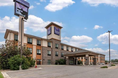 Sleep Inn & Suites