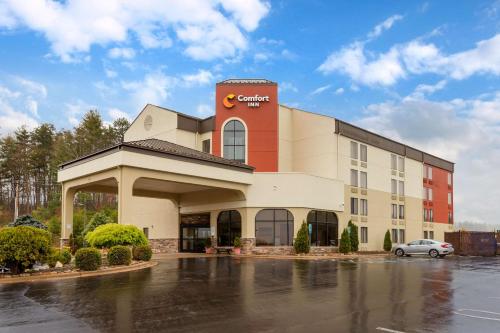 Comfort Inn North of Asheville - Best Hotels in North Carolina