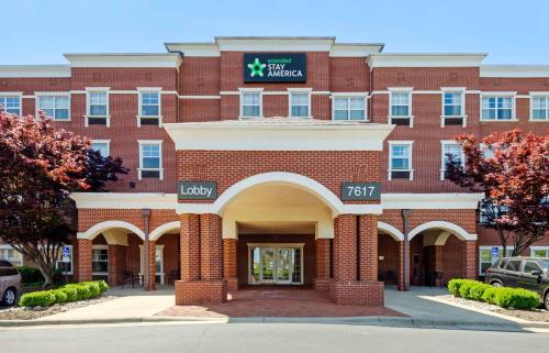 Extended Stay America Suites - Greensboro - Airport - Best Pool Hotels in Greensboro, NC