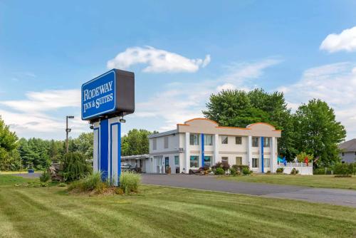 hotels with suites in Poughkeepsie