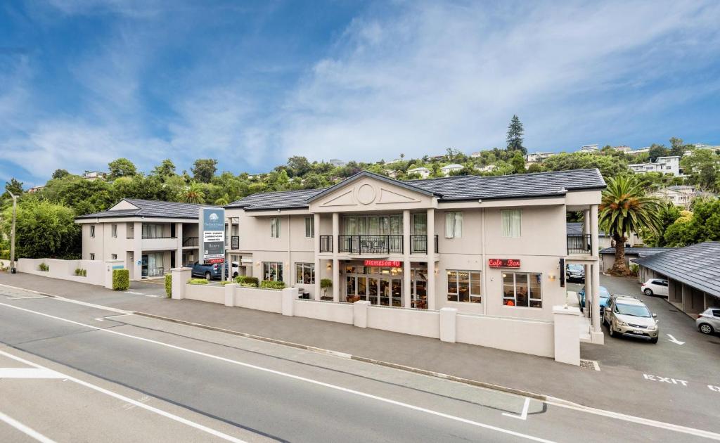 The Hotel Nelson - Best Parking Hotels in New Zealand