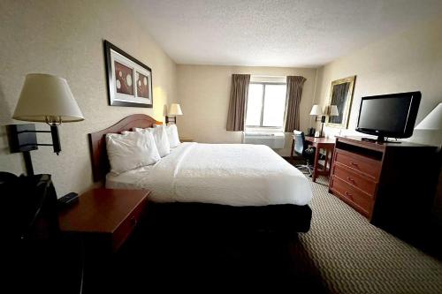 Travelodge by Wyndham Rapid City - Black Hills