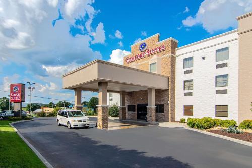 Comfort Suites Airport