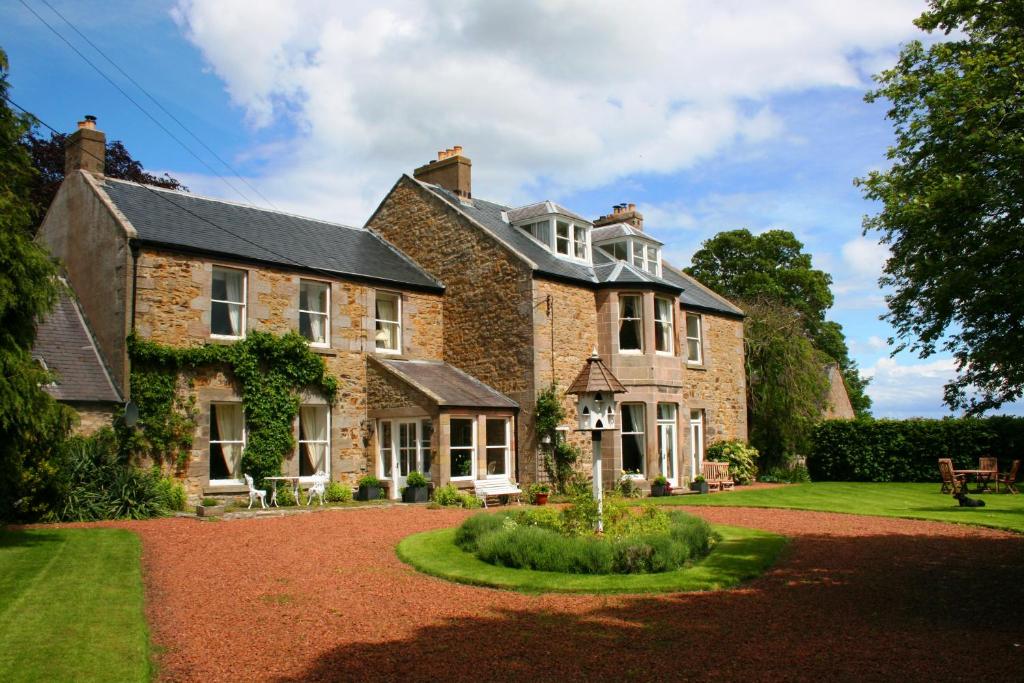 The Old Parsonage Country House - Best Hotels in Worcestershire