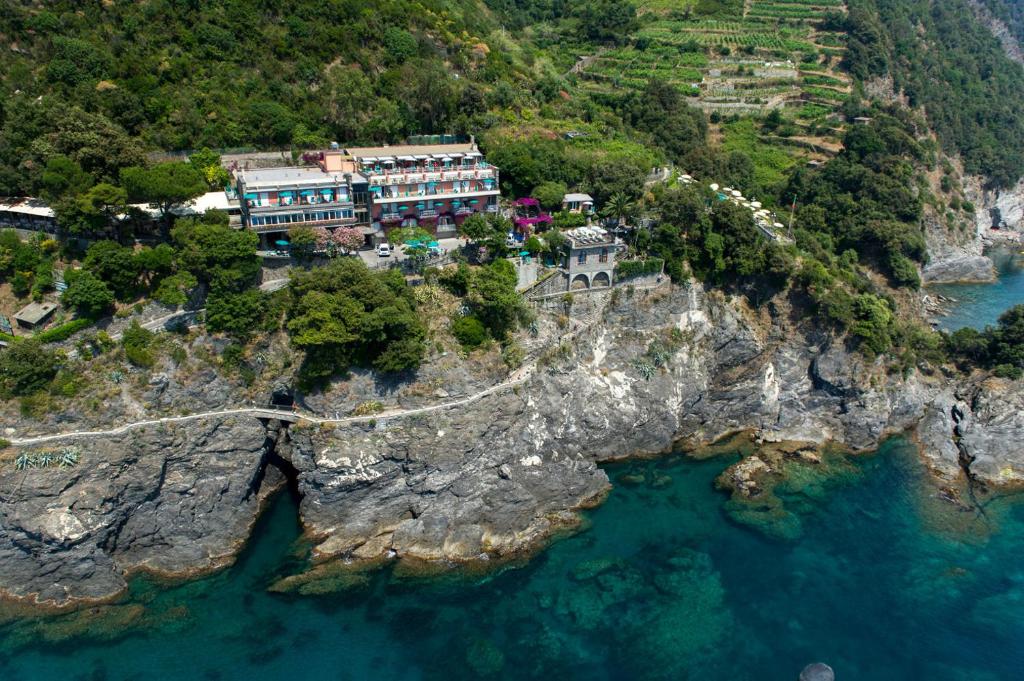 Hotel Porto Roca - Best Hotels in The Cinque Terre