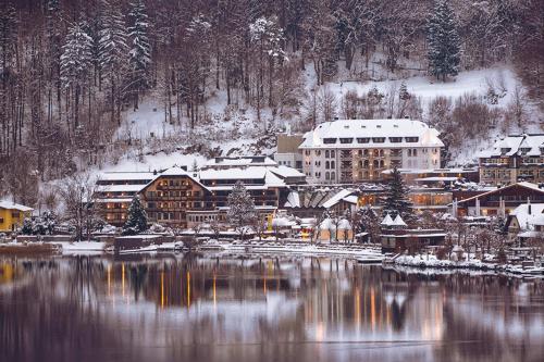 Waldhof Fuschlsee Resort - Best Family Hotels in Salzburg