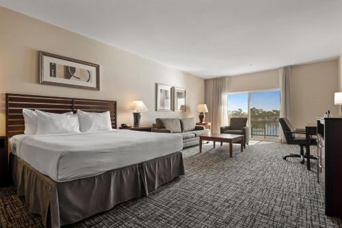 Best Western Plus Bayside Hotel - Best Business Hotels in Oakland, CA