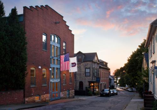 Mill Street Inn - Best Hotels in Newport, RI