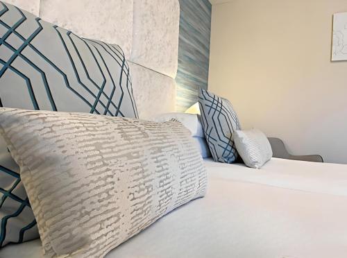 Caerwylan Hotel - Best Parking Hotels in Wales