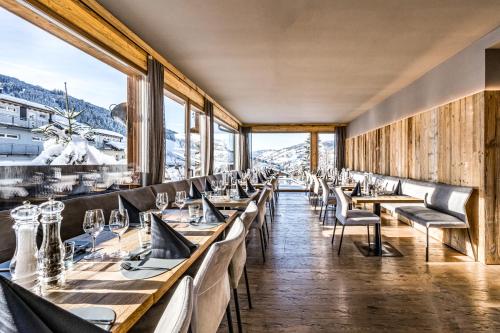 ALMMONTE SENSUM SUITES Boutique Hotel