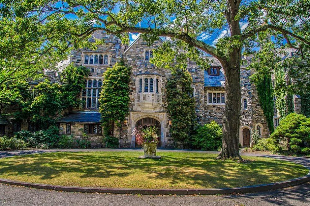 The Castle at Skylands Manor - Best Boutique Hotels in New Jersey