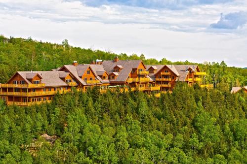 Sacacomie Hôtel et Spa - Best Beach Hotels in Quebec
