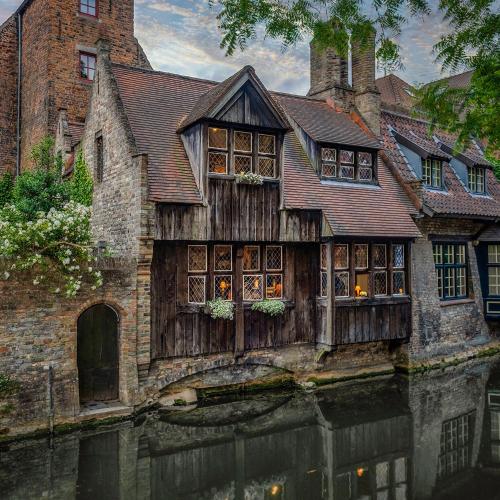 B&B Exclusive Guesthouse Bonifacius - Best Hotels in Bruges