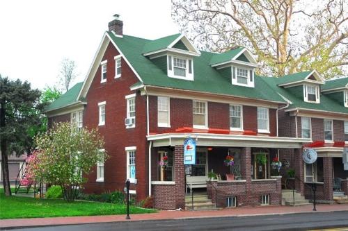 A Sentimental Journey - Best Hotels in Gettysburg, PA