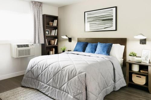 InTown Suites Extended Stay Baton Rouge LA - Best Pool Hotels in Baton Rouge, LA