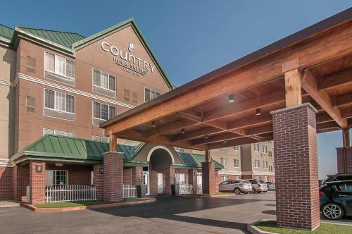 suite hotels in South Dakota
