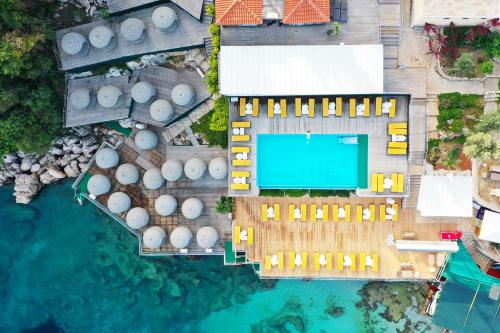 GREENBEACH HOTEL