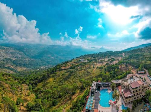 Pineland Hotel and Health Resort - Best Pool Hotels in Lebanon