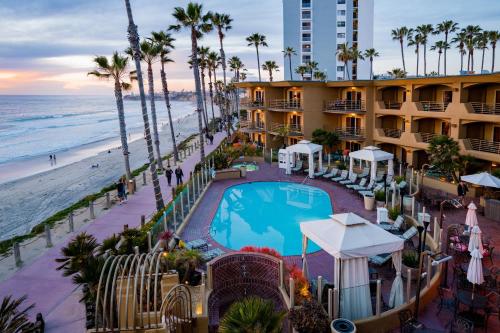 Pacific Terrace Hotel - Best Beach Hotels in San Diego, CA