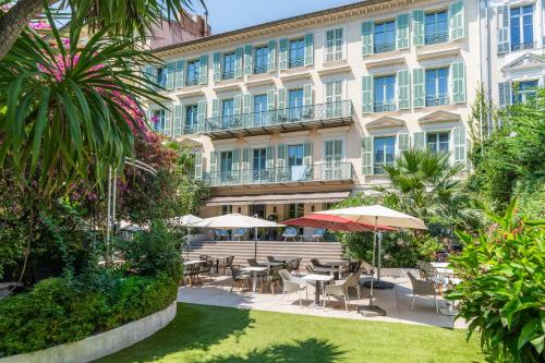 Hotel Villa Victoria - Best Pet-Friendly Hotels in Nice