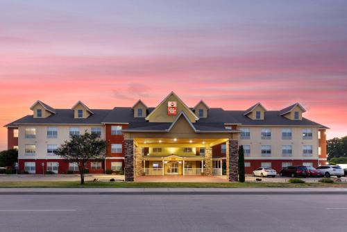 Best Western Plus Waco North - Best Hotels in Waco, TX