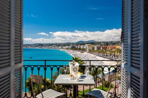 Hotel Suisse - Best Hotels in Nice