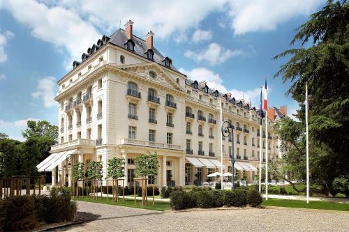 Waldorf Astoria Versailles - Trianon Palace - Best Hotels in Ile de France