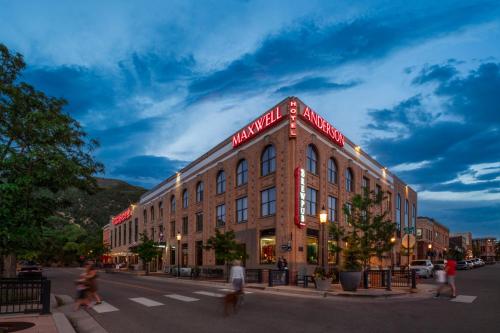 Hotel Maxwell Anderson - Ski Hotels in Colorado
