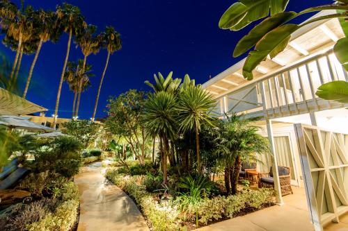 Pavilion Hotel - Best Beach Hotels in California