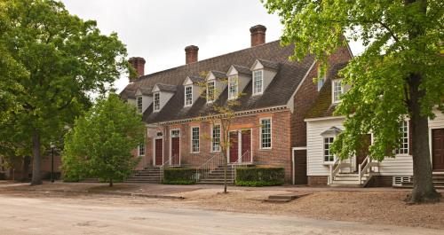 Colonial Houses, an official Colonial Williamsburg Hotel - Best Hotels in Williamsburg