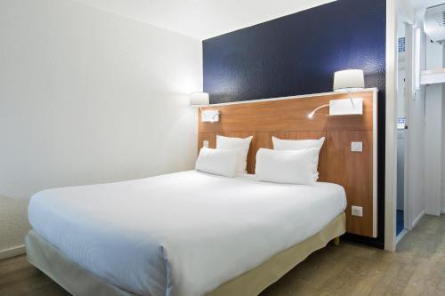 Comfort Hôtel RUNGIS-ORLY - Best Hotels with Airport Shuttle Service in Paris