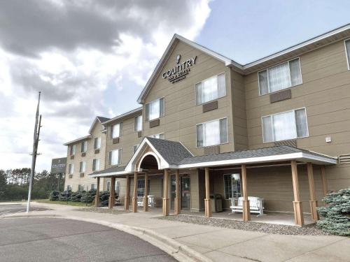Country Inn & Suites by Radisson, Elk River, MN - Best Radisson Hotel Group in Minnesota