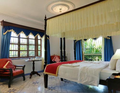 Palm Grove Cottages - Leisure Resort