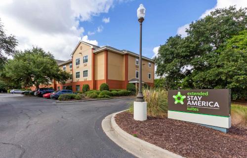 Extended Stay America Suites - Charleston - Mt Pleasant - Best Hotels with Free Breakfast in Mount Pleasant, SC