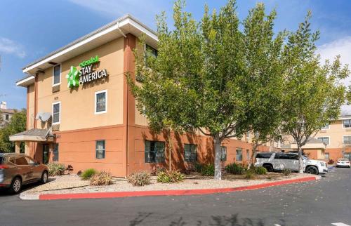 Extended Stay America Suites - Santa Barbara - Calle Real - Best Hotels with Free Breakfast in Santa Barbara, CA