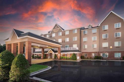 Country Inn & Suites by Radisson, Rocky Mount, NC - Best Radisson Hotel Group in North Carolina