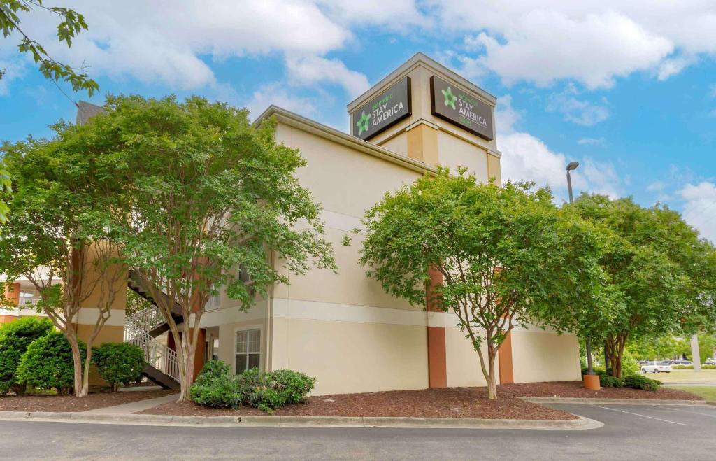 Extended Stay America Select Suites - Fayetteville - Owen Dr - Best Hotels in Fayetteville, NC