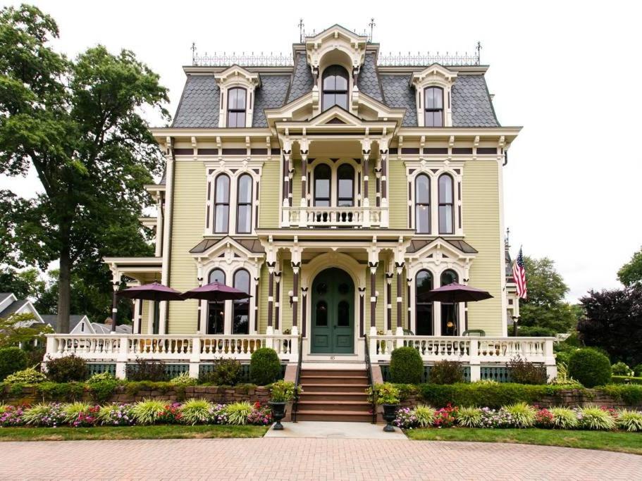 Silas W Robbins B&B - Best Hotels in Hartford