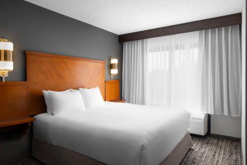 Hyatt Place Chantilly Dulles Airport South - Best Hyatt Hotels Corporation in Virginia