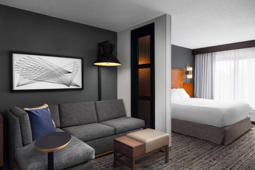 Hyatt Place Dallas North by the Galleria - Best Hotels with Free Breakfast in Dallas, TX