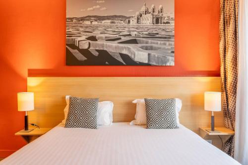 Comfort Aparthotel Marseille Prado - Best Pool Hotels in Marseille