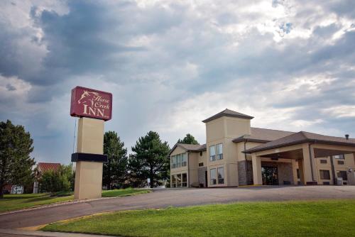 hotels with suites in Nebraska