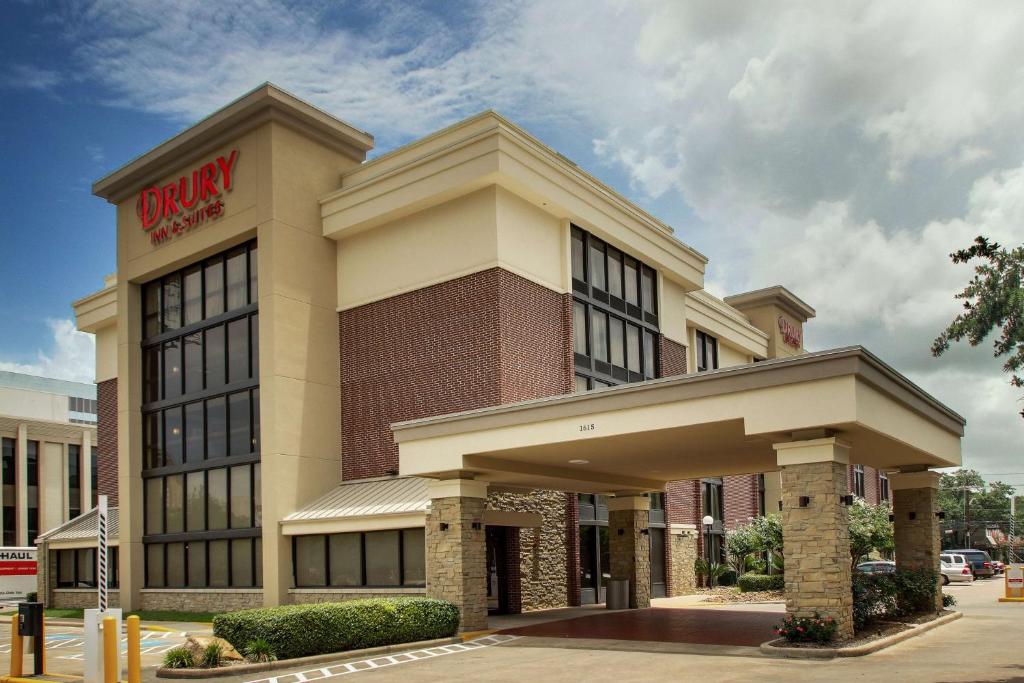 Drury Inn & Suites Houston Galleria - Best Hotels with Free Breakfast in Houston, TX