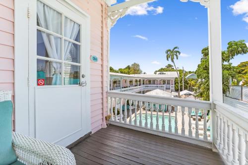 hotels with suites in Key West