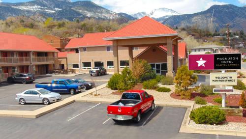 hotels with suites in Colorado Springs
