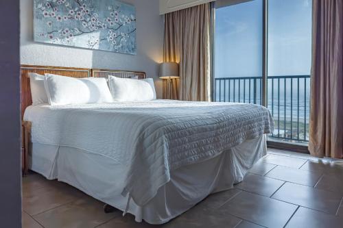 Isla Grand Beach Resort - Best Parking Hotels in South Padre Island, TX