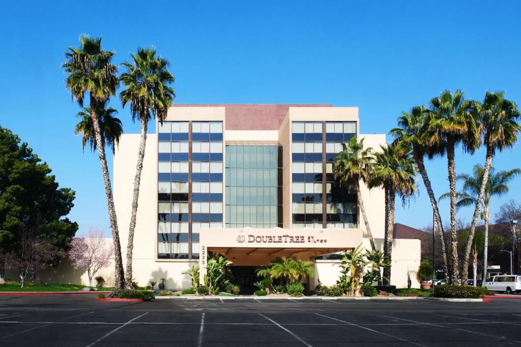 DoubleTree by Hilton Fresno Convention Center - Best Hilton Worldwide Hotels in California