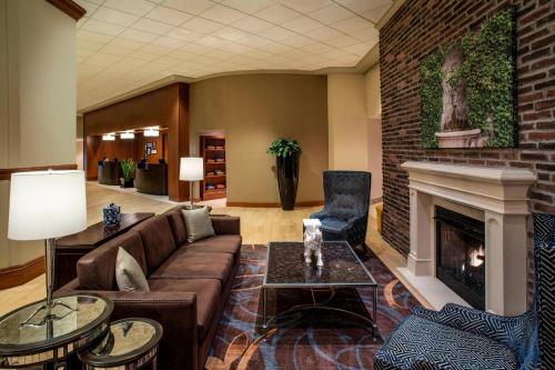 The Plaza Hotel Columbus at Capitol Square - Best Fitness Hotels in Columbus, OH