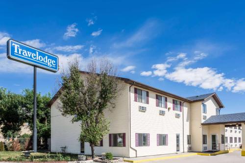 hotels with suites in Boulder