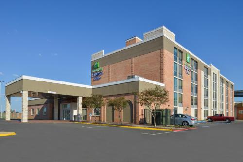Holiday Inn Express & Suites - Shreveport - Downtown by IHG - Best Fitness Hotels in Shreveport, LA